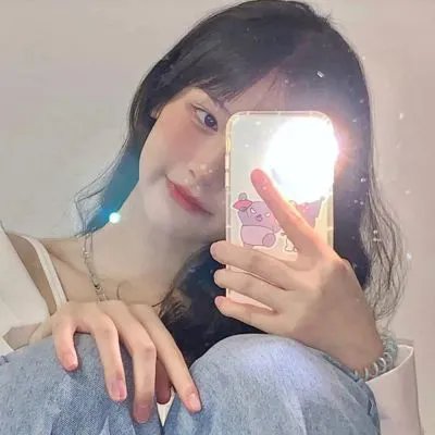 玉湖裸女